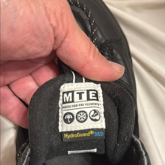 VANS Black High-Top Sneakers with Chunky Sole OFF THE WALL HYDROGUARD 360 - Picture 12 of 15